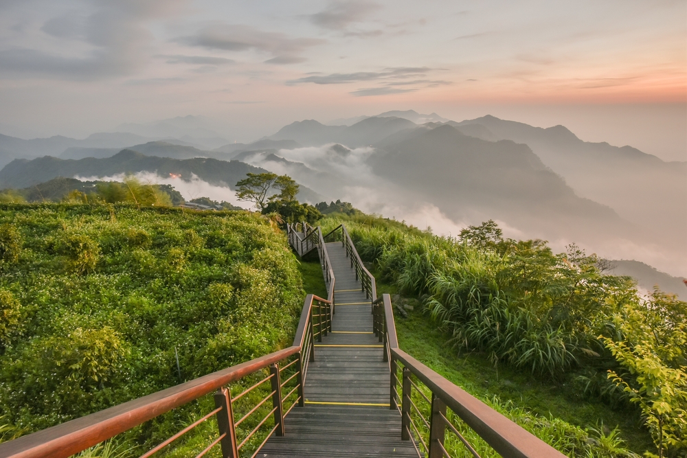 f6c1c25355c459b24e8aef5448fd622a36d9a13c 1